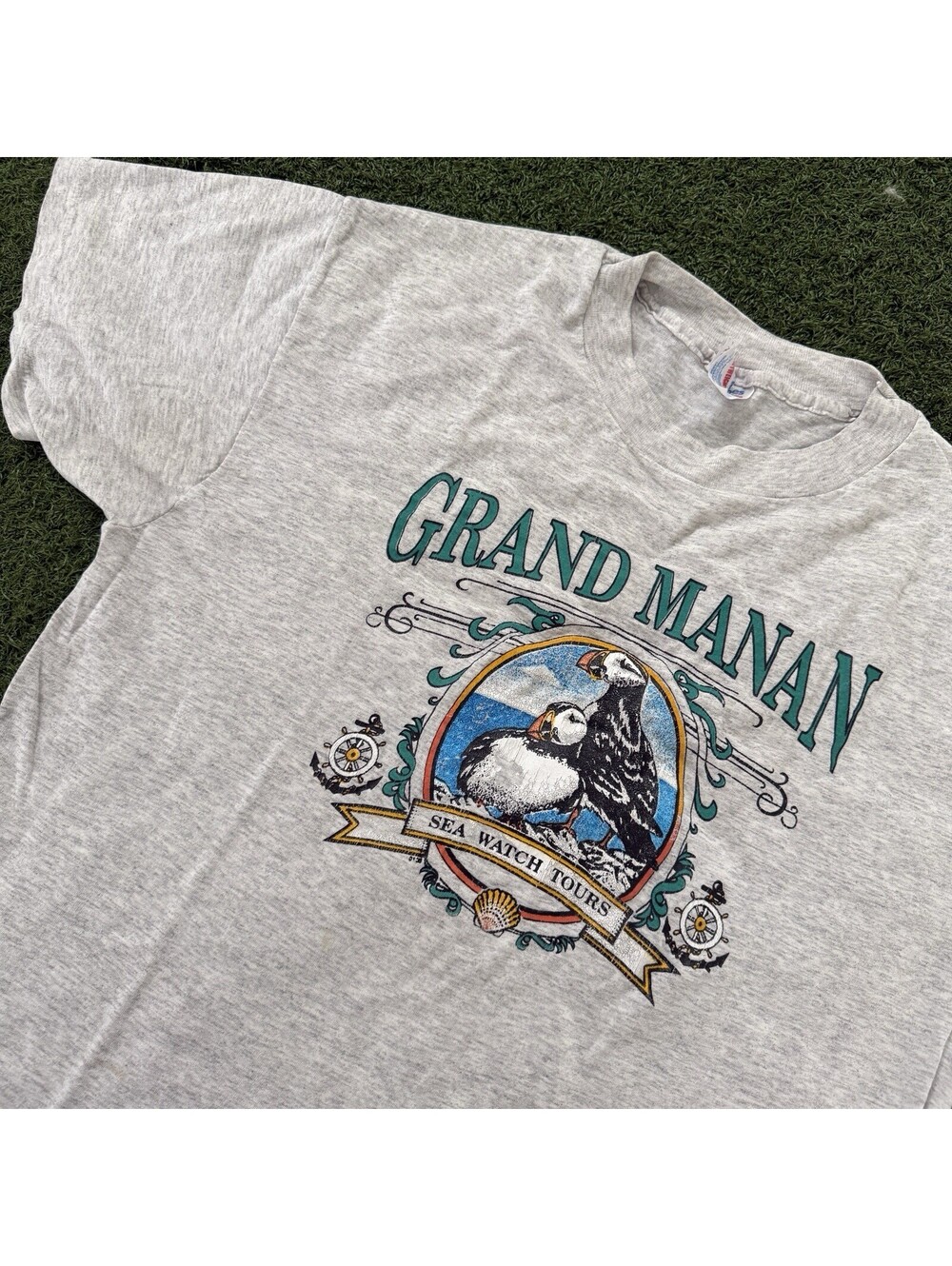 Vintage Grand Manan Sea Watch Tours Puffin T-Shirt Hanes Made USA Size L 1980s